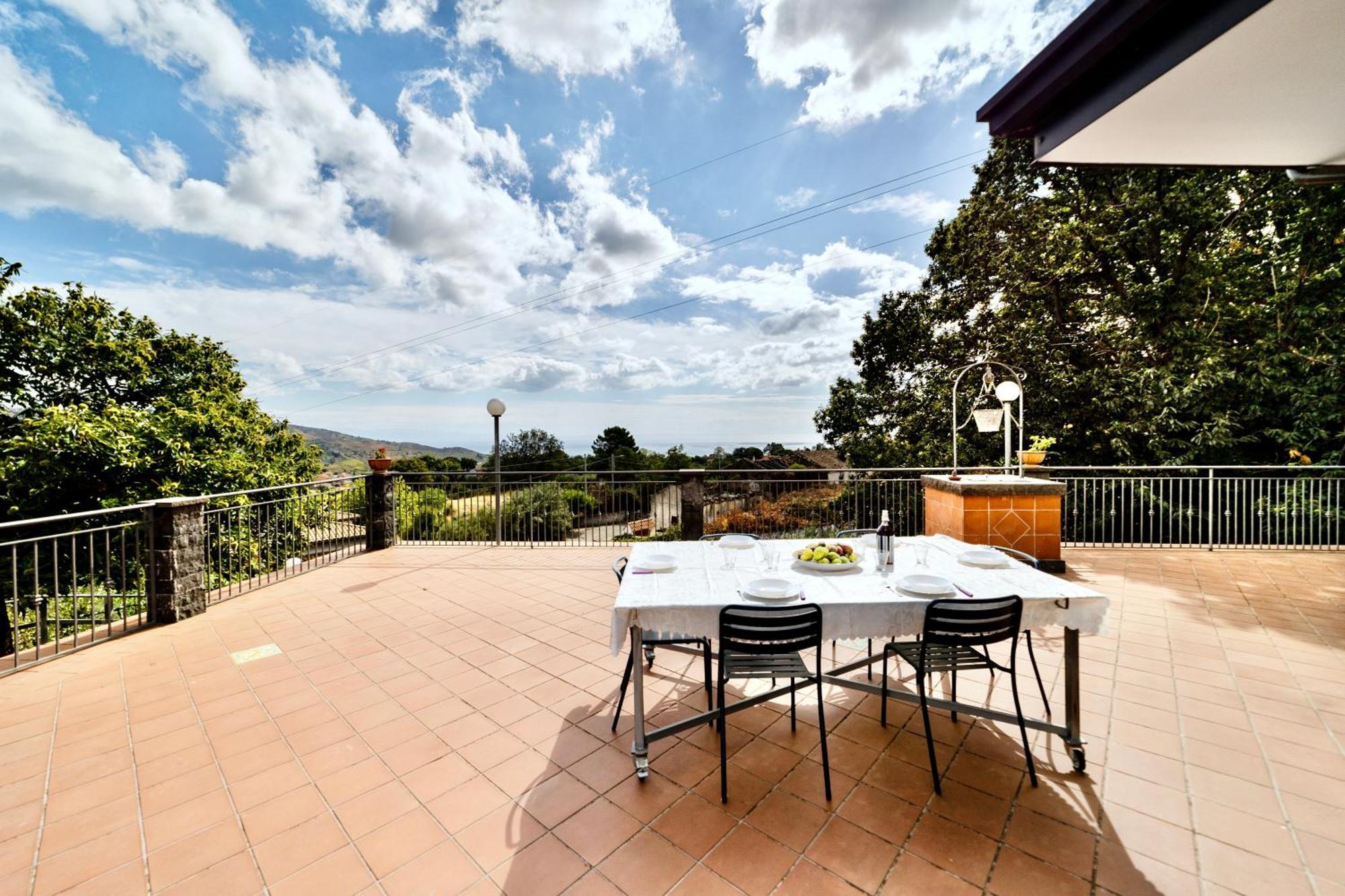 Villa Melany Casa Vacanza Piedimonte Etneo Exteriör bild
